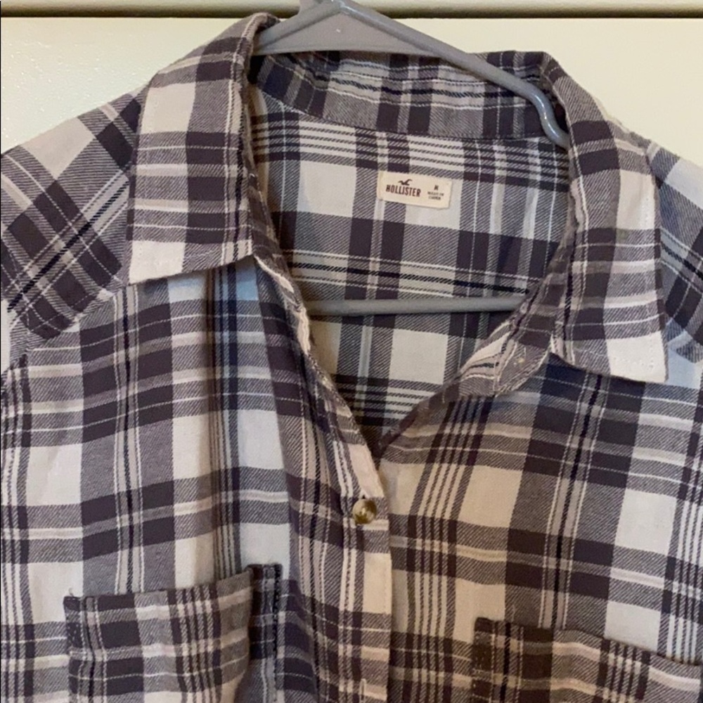 HOLLISTER FLANNEL - Picture 2 of 3